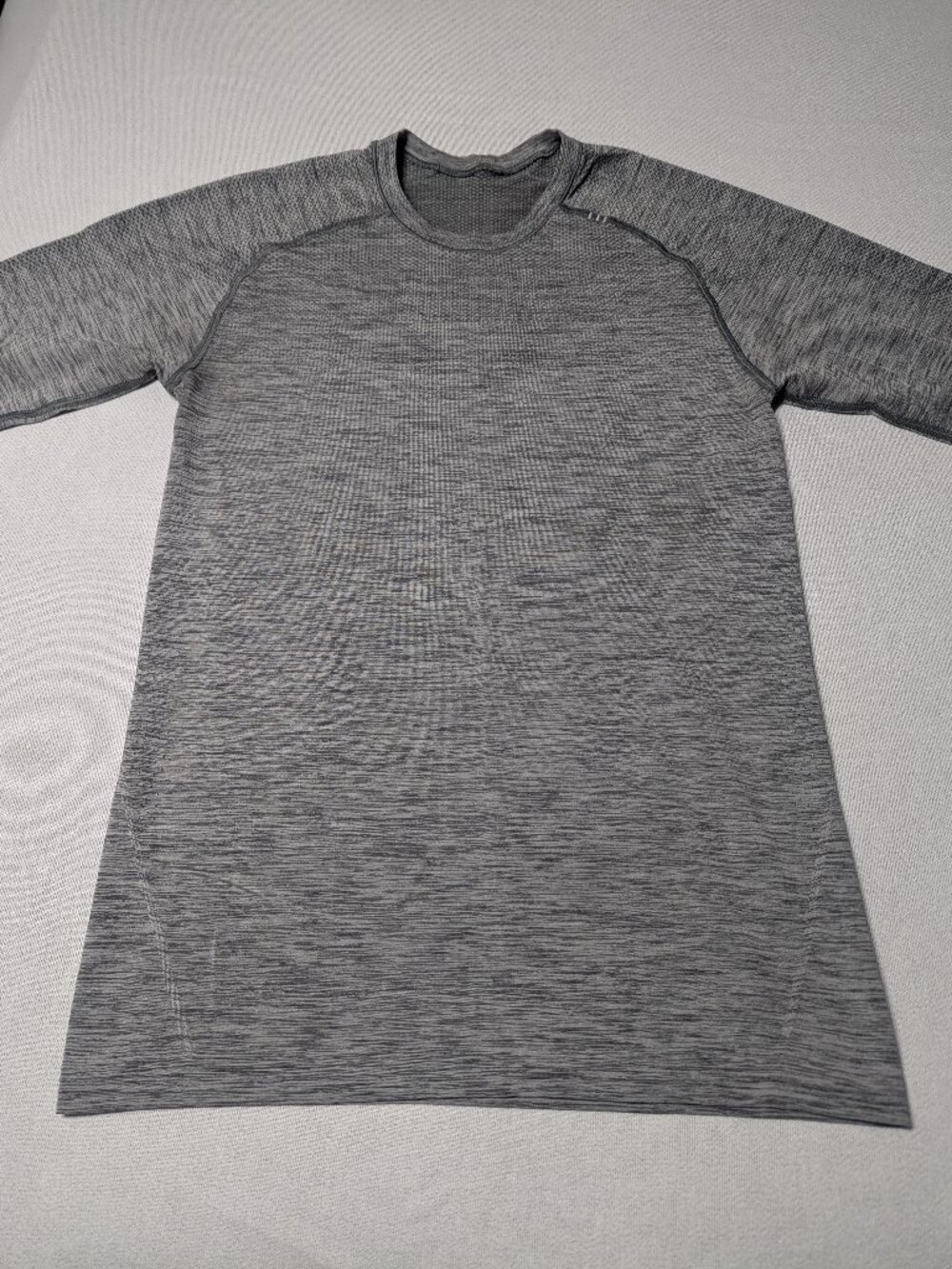 Lululemon Metal Tech Long Sleeve Shirt - Size XS